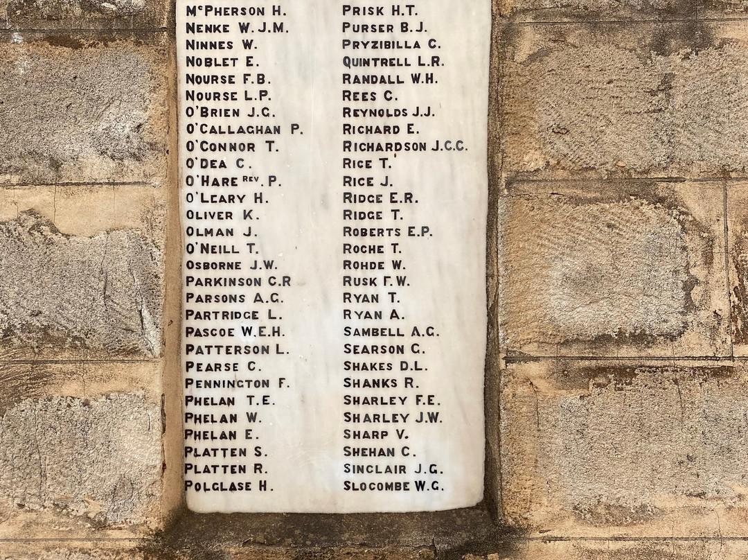 Peterborough Cenotaph-Peterborough必去景点