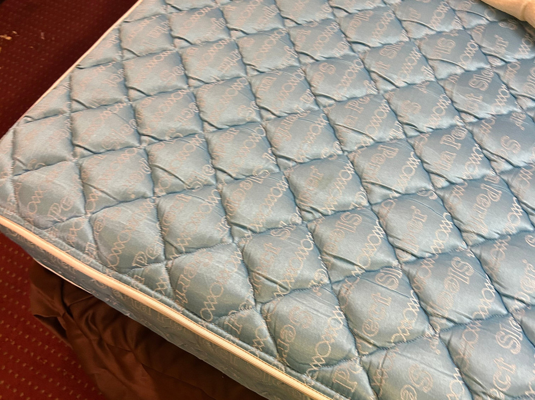 Smoky Mountain Inn & Suites主图