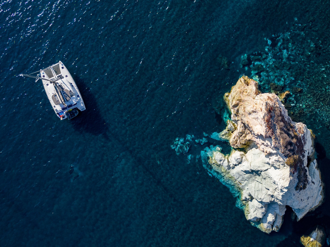 Vista Yachting Santorini-圣托里尼必去景点