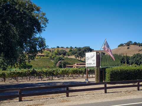 Santa Barbara Wine Country Cycling Tours-索尔万必去景点