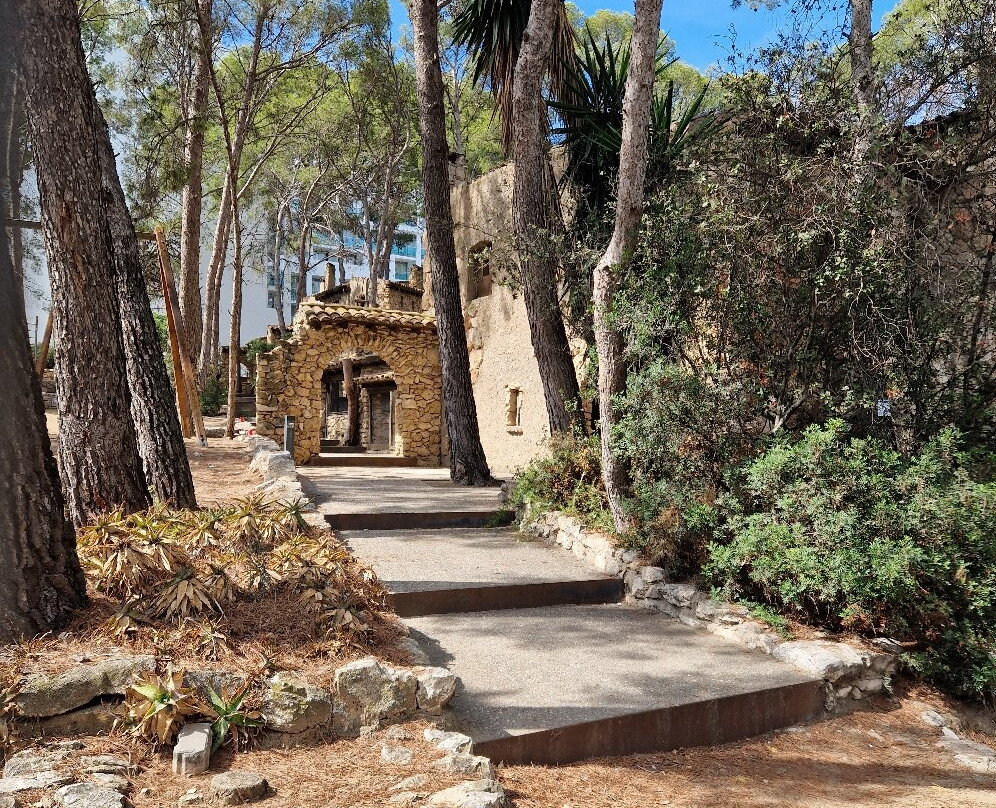 Masia Catalana景点图片