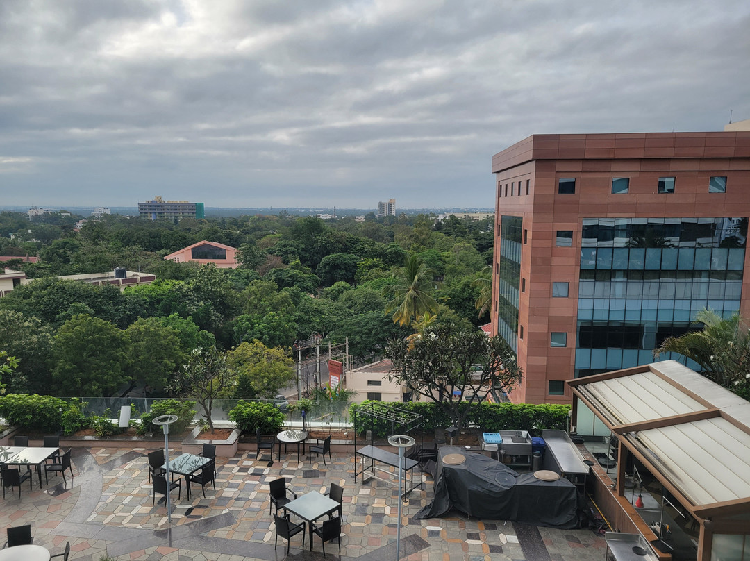 泰苏里亚威安塔酒店主图