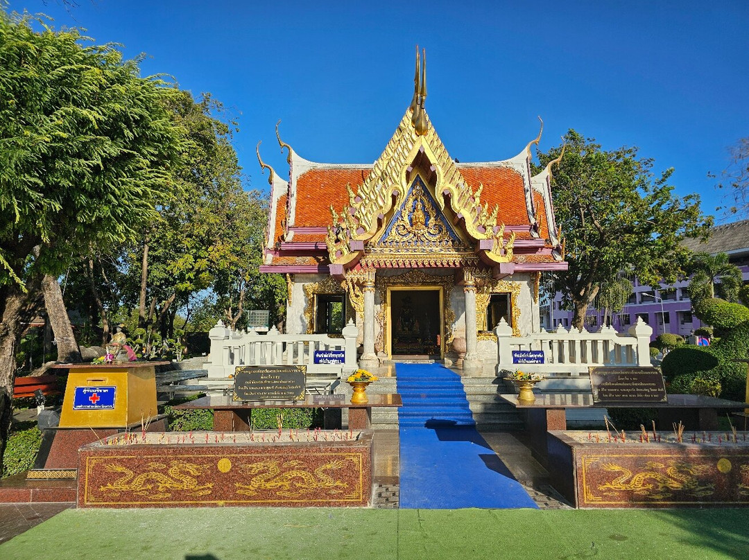 Shrine of King Taksin the Great-来兴必去景点