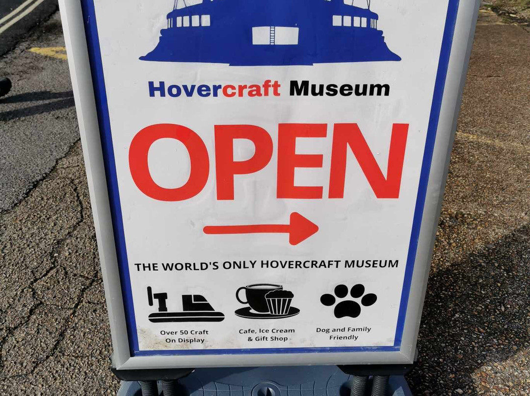 The Hovercraft Museum景点图片