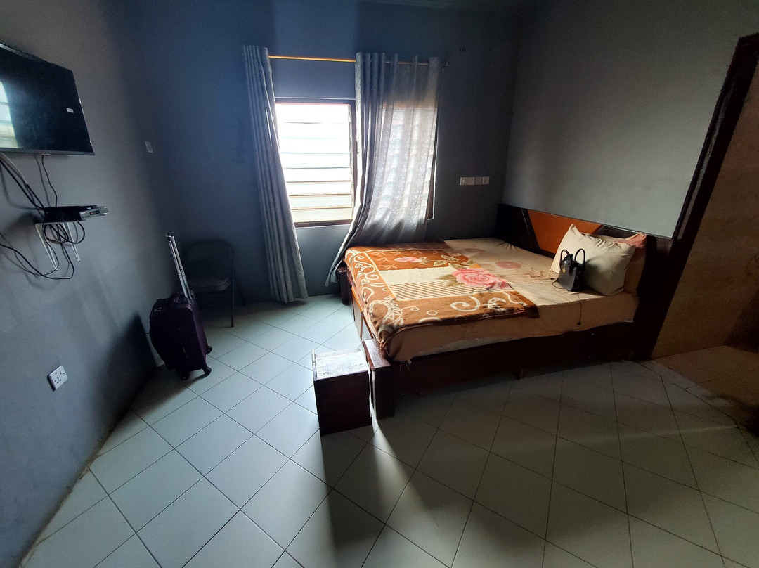 Edward Barfi Memorial Guest Quarters