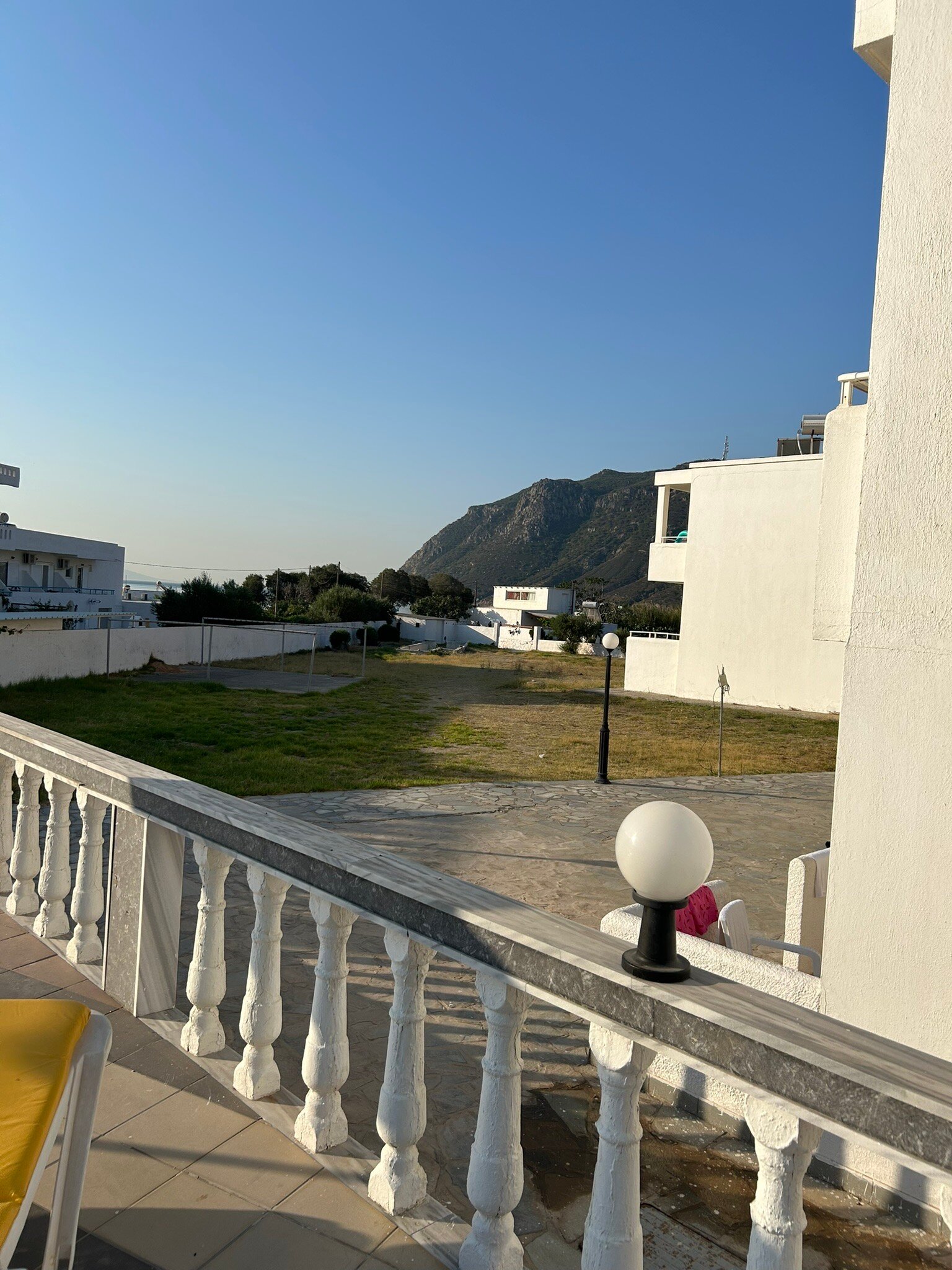 Kamari Bay Hotel-官方