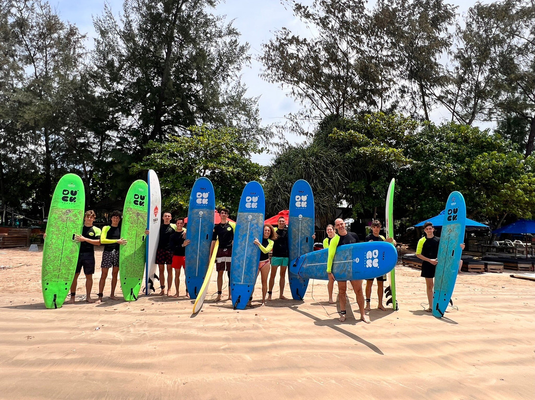 Ama Surf School-瓦勒迦玛必去景点