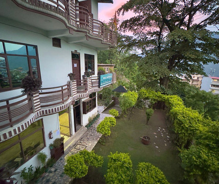 Real Happiness-Tapovan必去景点