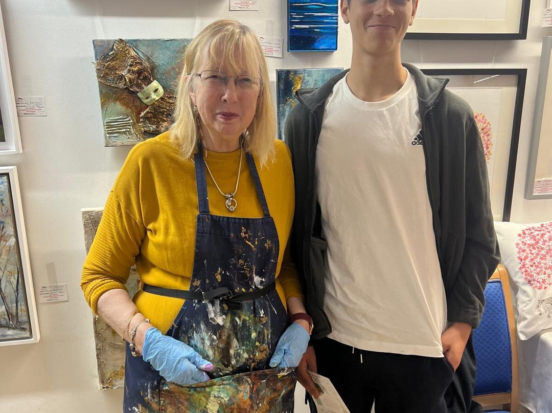 Art @ Mg - Mardleybury Gallery景点图片