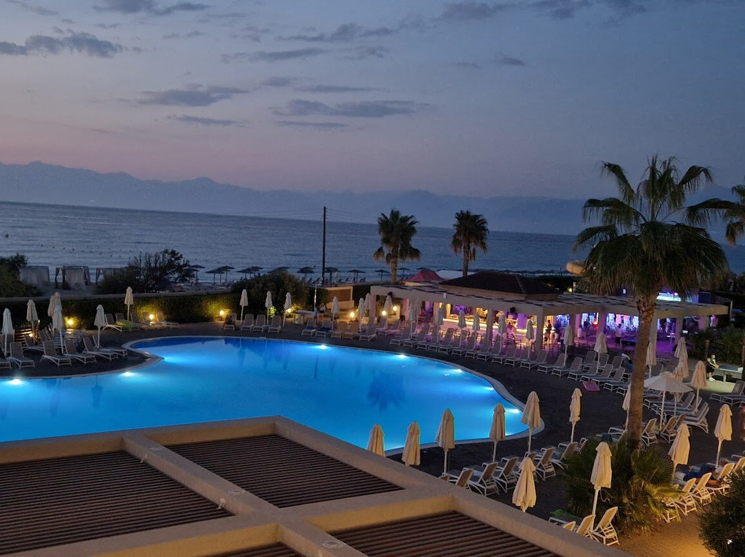 Almyros Beach Resort & Spa主图
