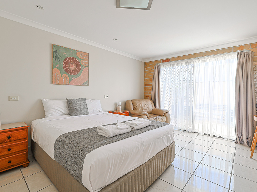 Emerald Central Palms Motel