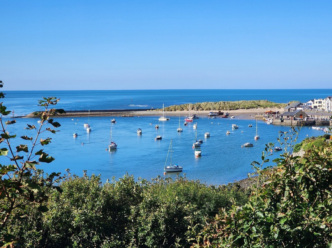 Barmouth Beach Club主图