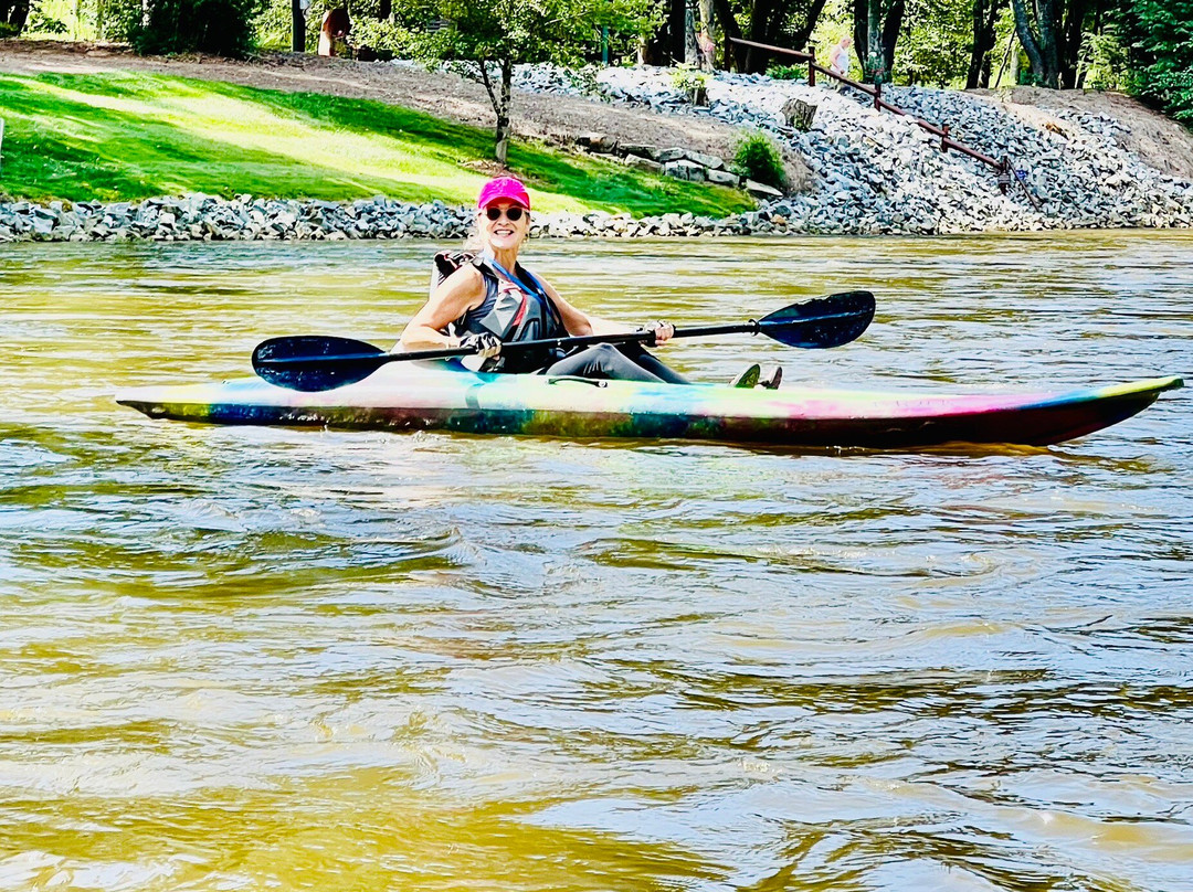 Blue Ridge Mountain Kayaking景点图片