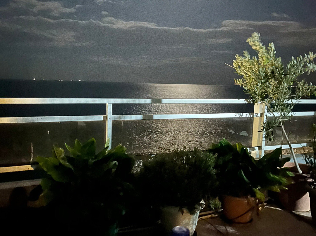 Scorpios Hotel主图