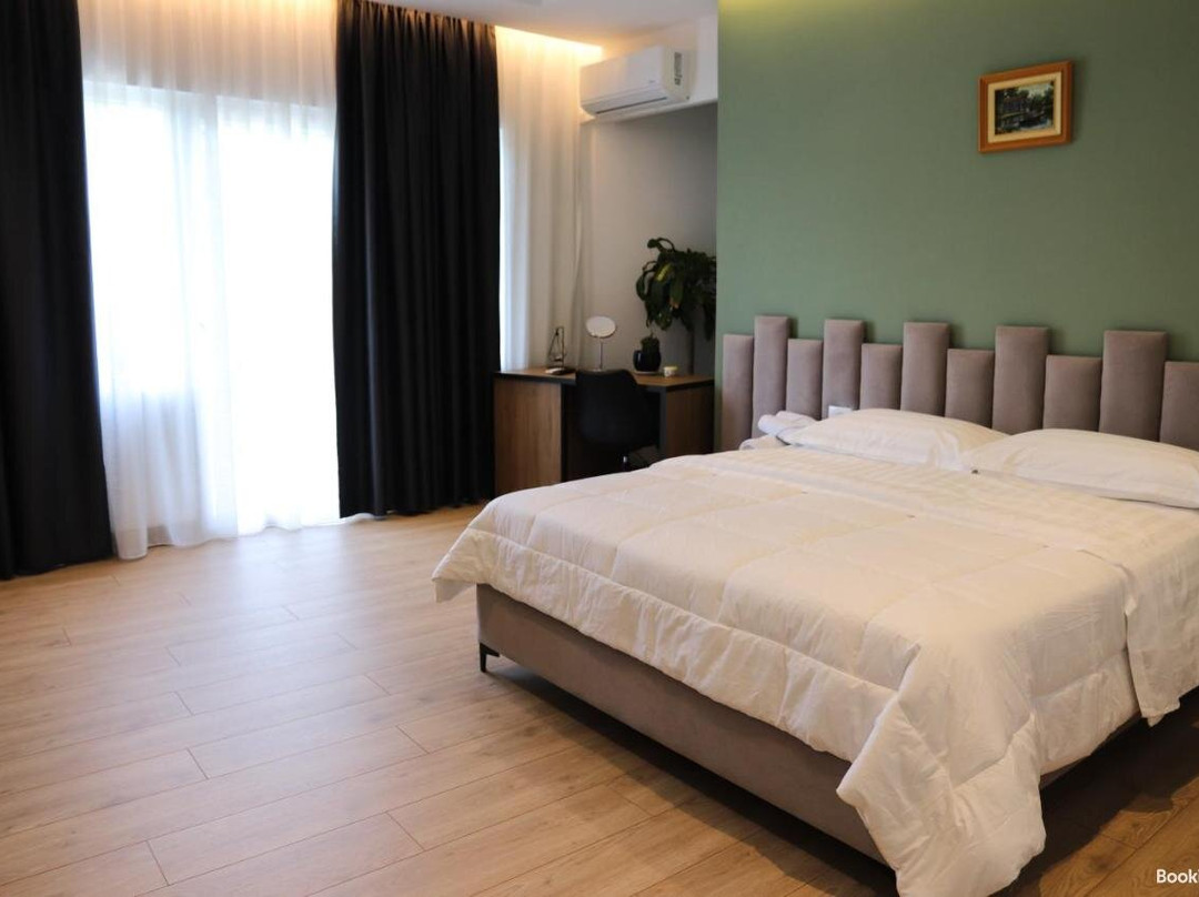 Hotel & Restaurant Blini主图