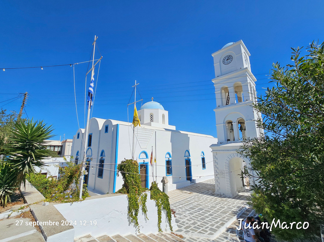 Church of Agios Haralambos-Adamas必去景点