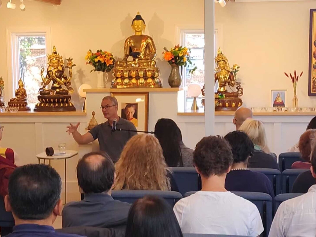 Dharmachakra Buddhist Center景点图片