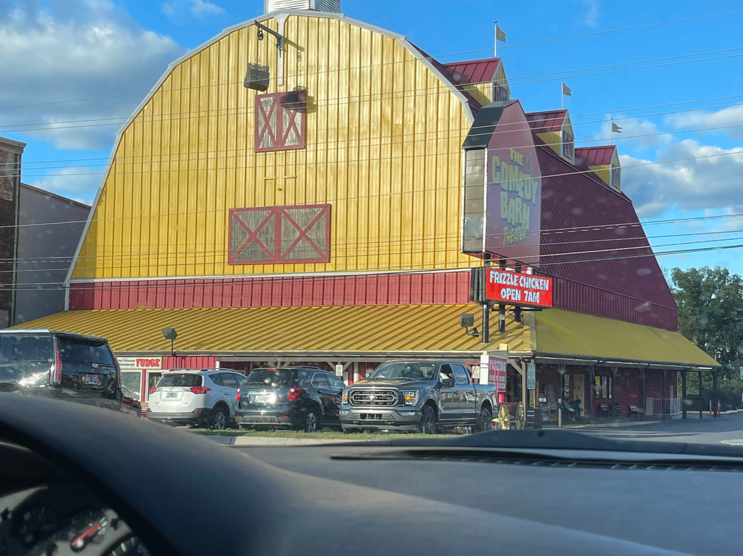 The Comedy Barn Theater-皮金福奇必去景点