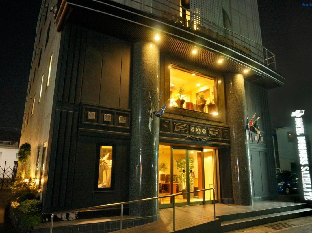 Hotel  Satellite