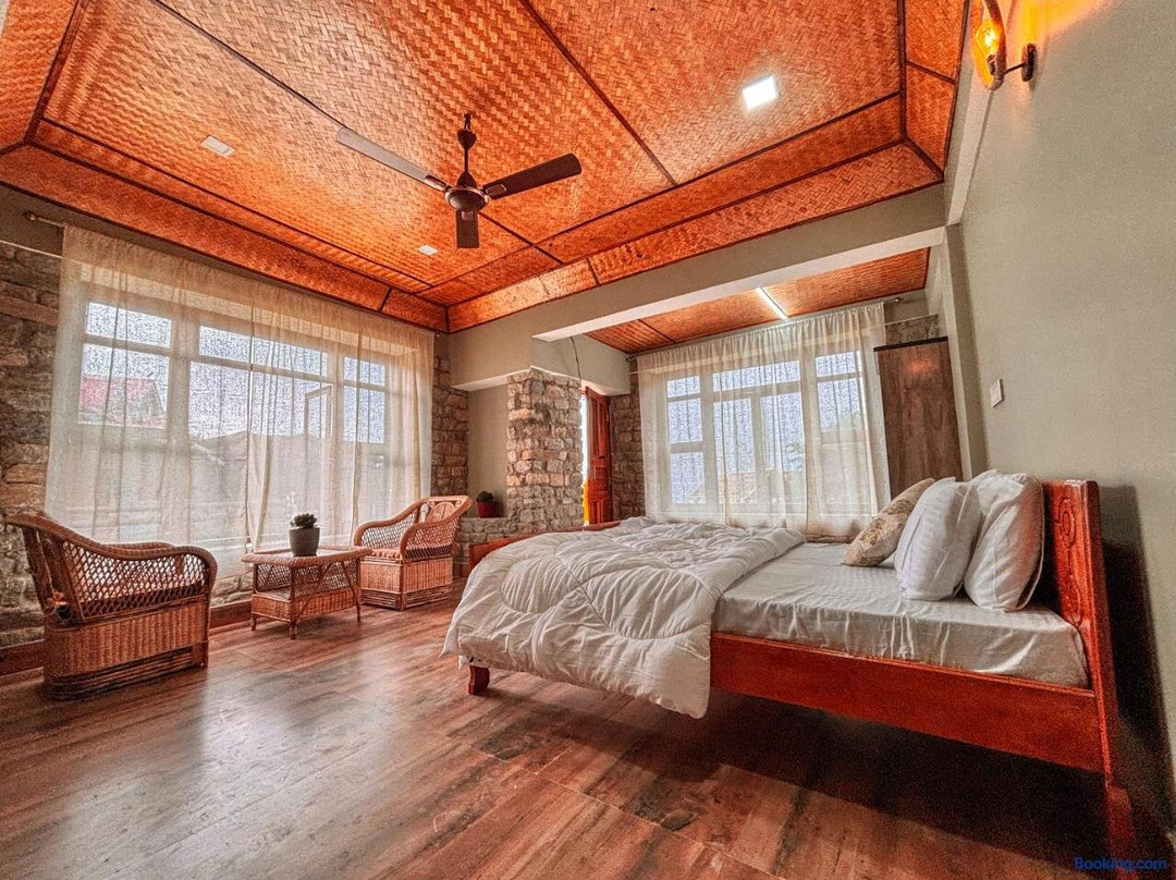 Lungzhong Retreat Silkroute