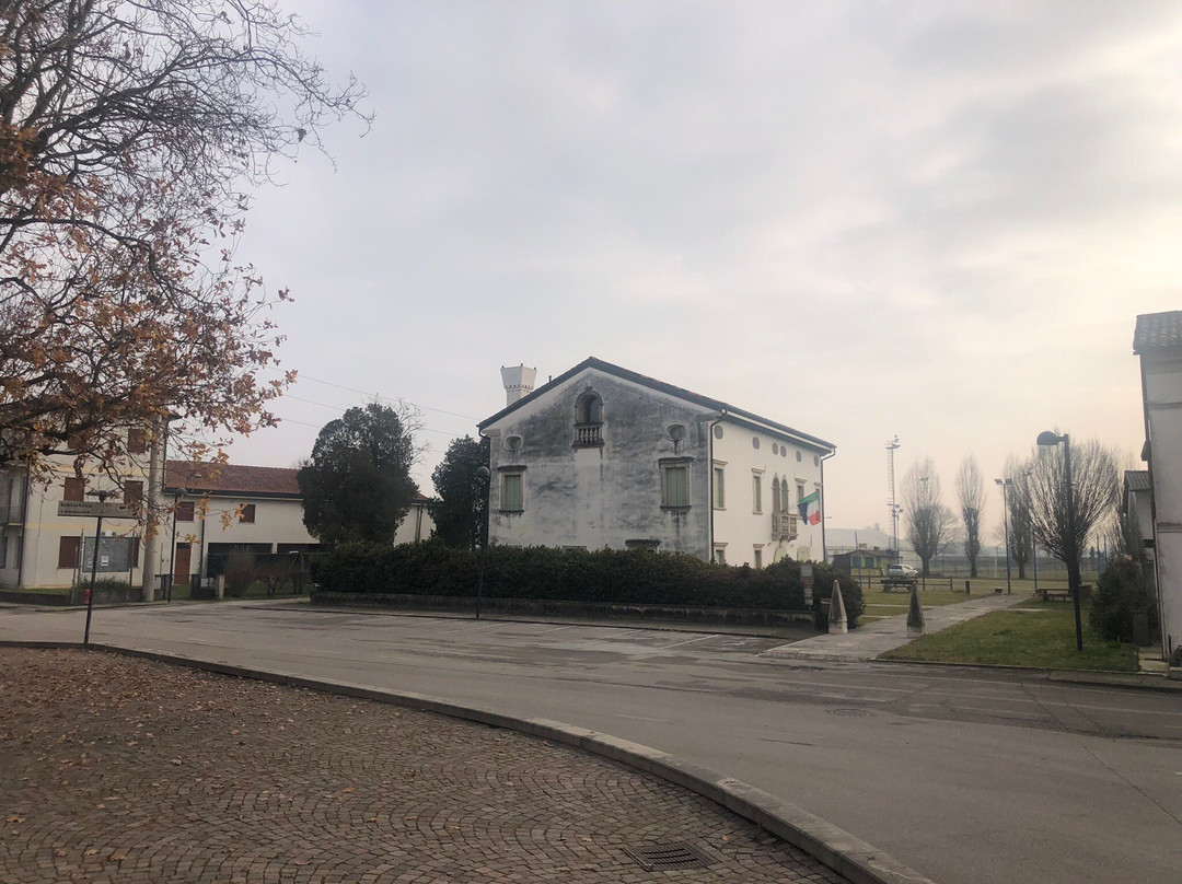 Villa Altan, Sandre景点图片