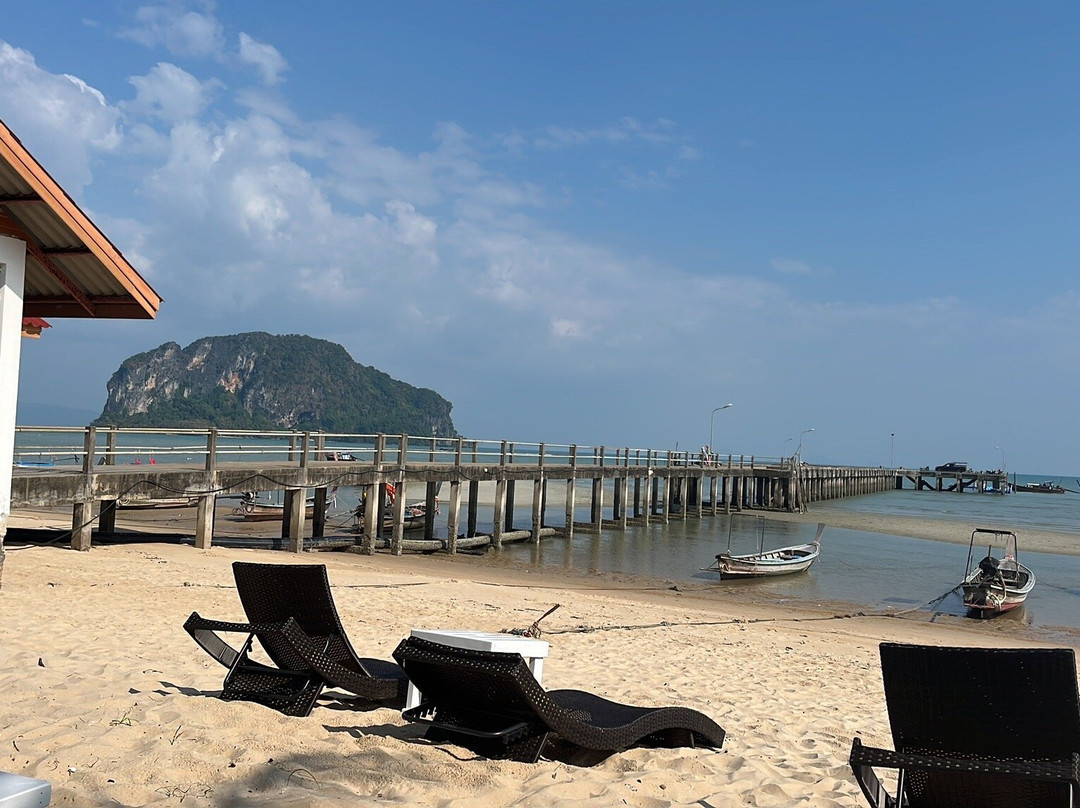 班塔雅库尧叶酒店主图