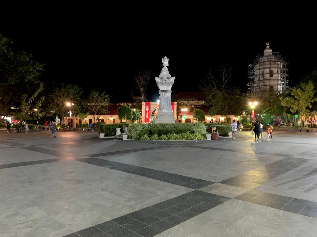 Vigan Plaza Hotel主图