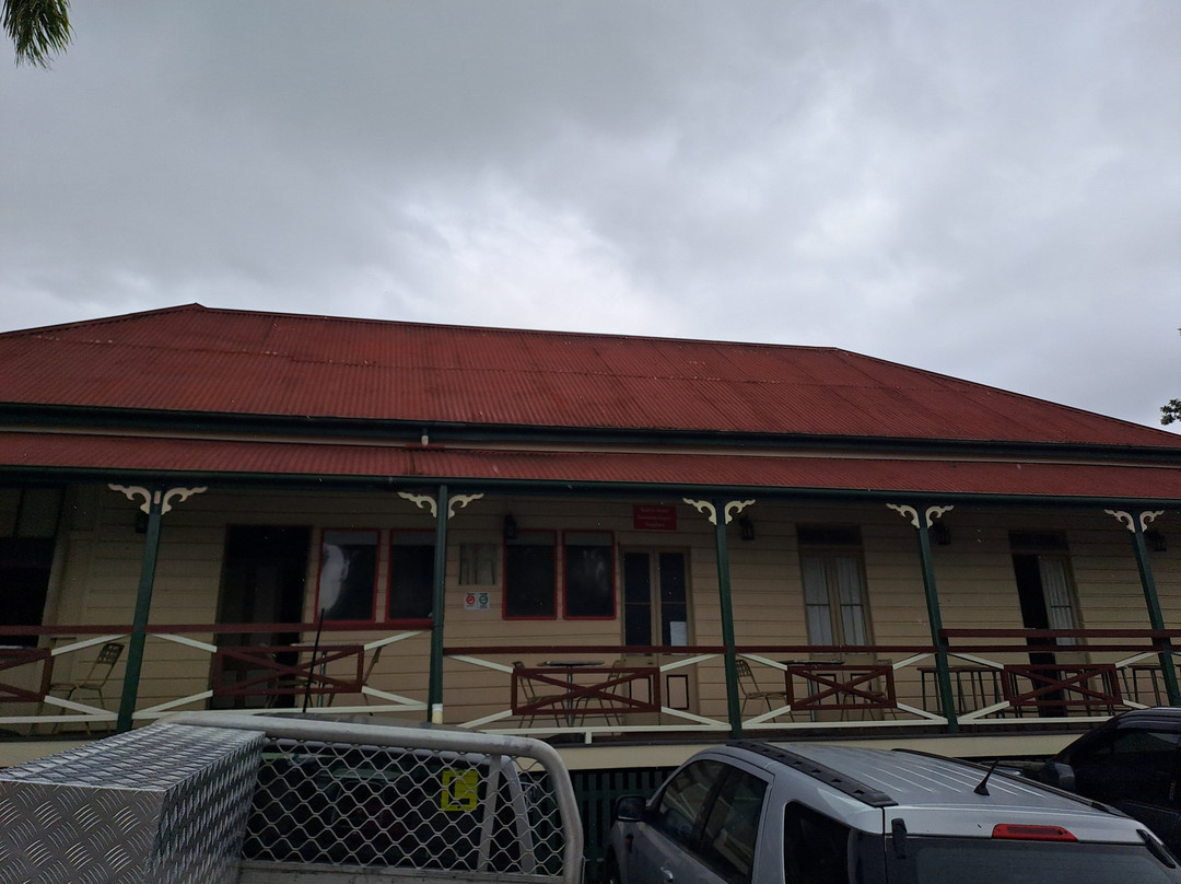 Tiaro Hideaway Hotel