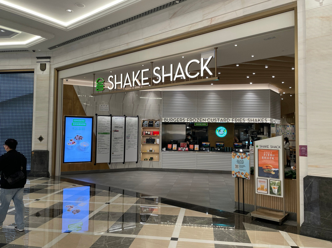 Shake Shack (the Londoner)
