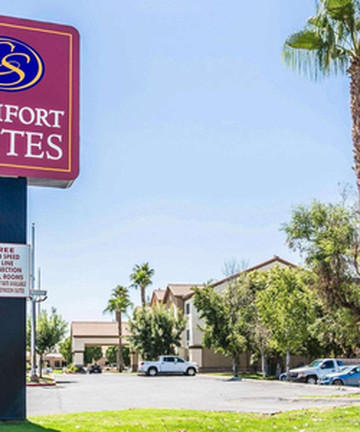 Comfort Suites Bakersfield酒店图片