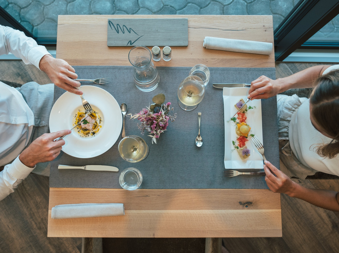 Waldrast - Forestside Living主图