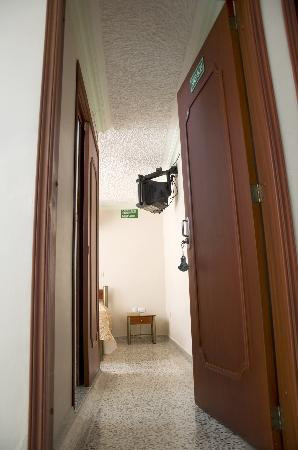 Hotel Embajador主图