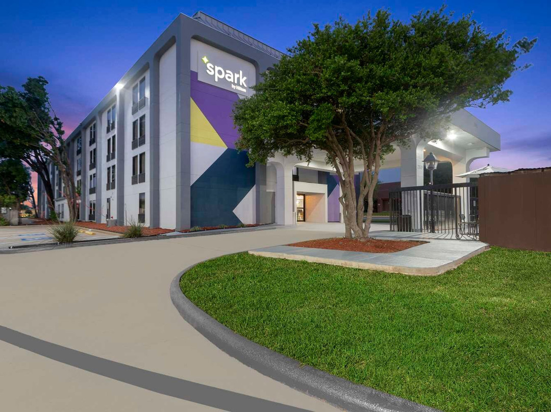 大草原城希尔顿 Spark 酒店