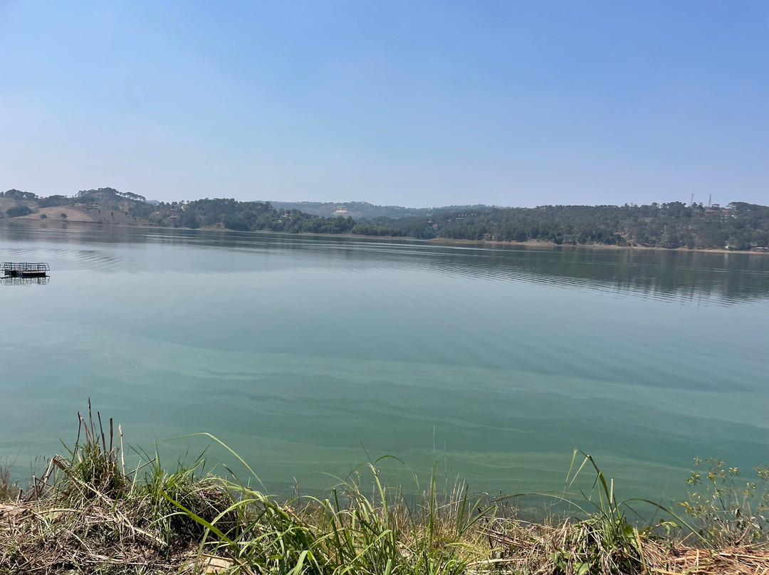 Umiam Lake景点图片