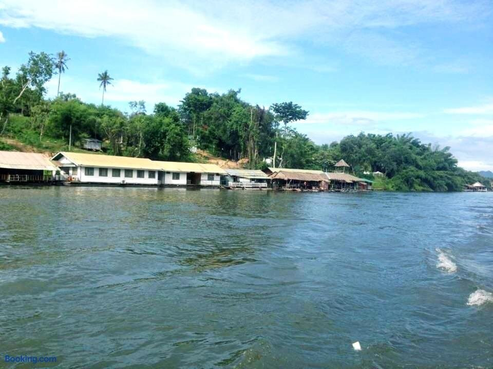 Raft Mam Tour