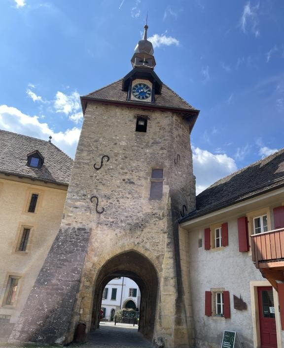 Tour De L'horloge