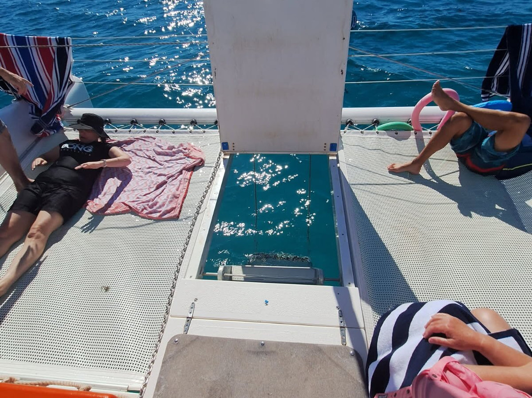 Coral Breeze Cruises-珊瑚湾必去景点