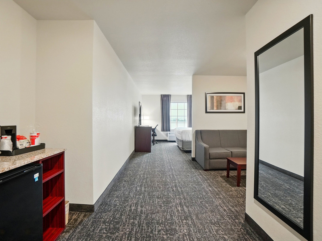 Cobblestone Hotel & Suites - Eaton