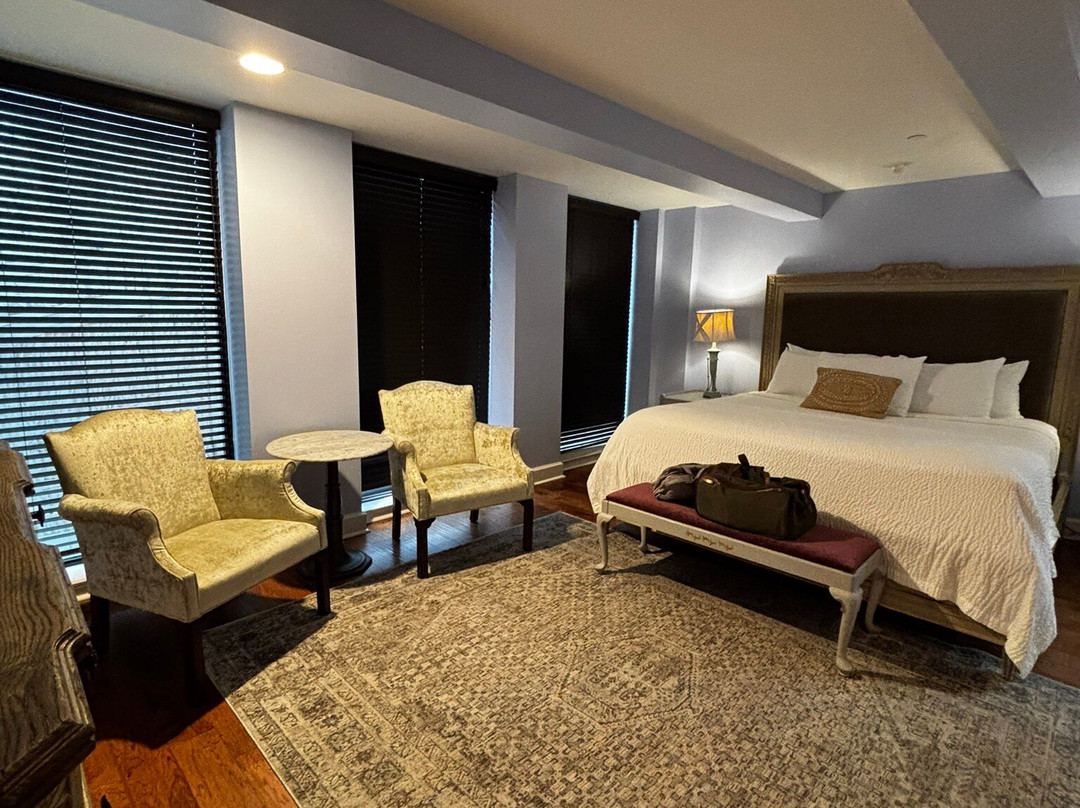 The Remington Suite Hotel & Spa主图