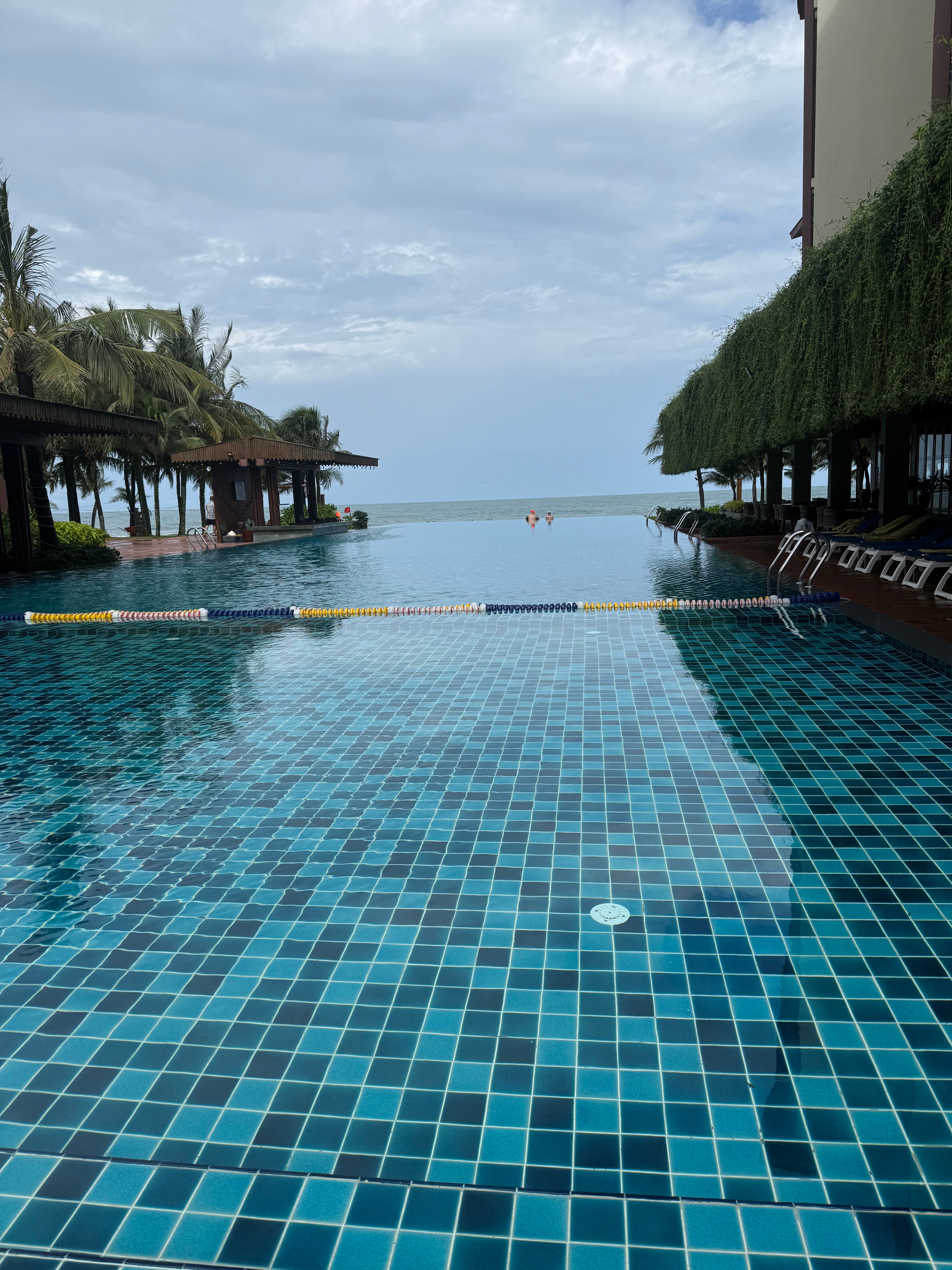 Dusit Princess Moonrise Beach Resort-泳池