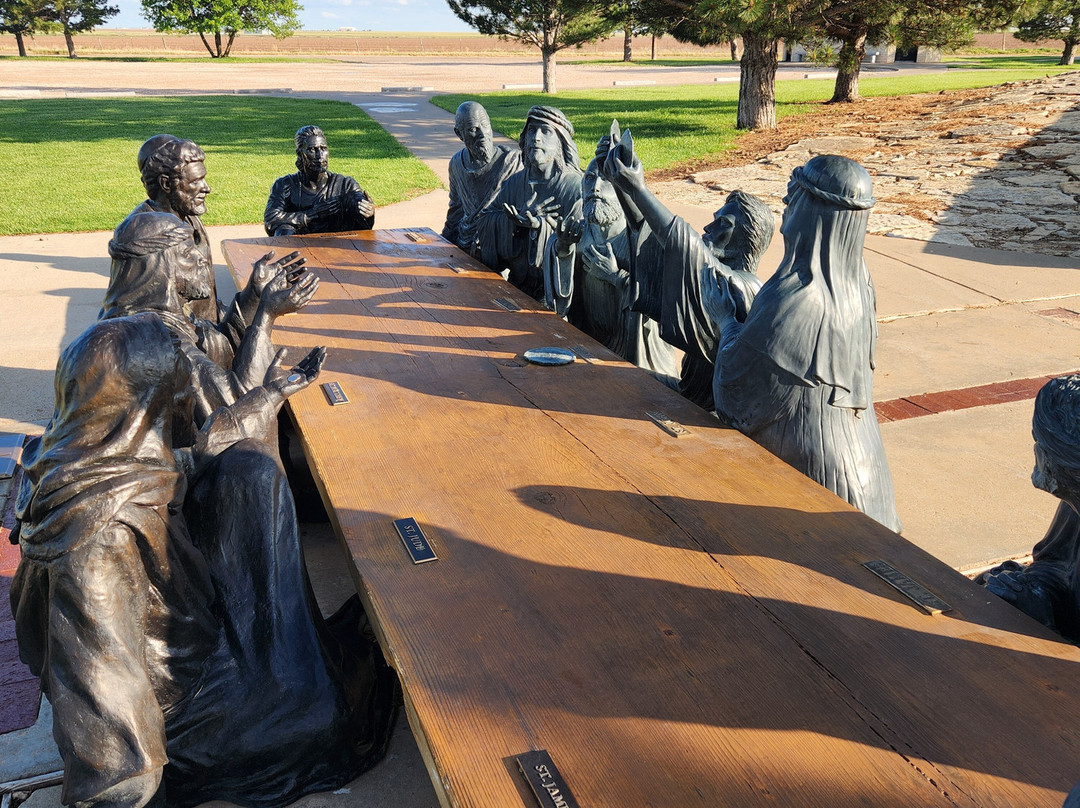 The Cross of Our Lord Jesus Christ Ministries-Groom必去景点