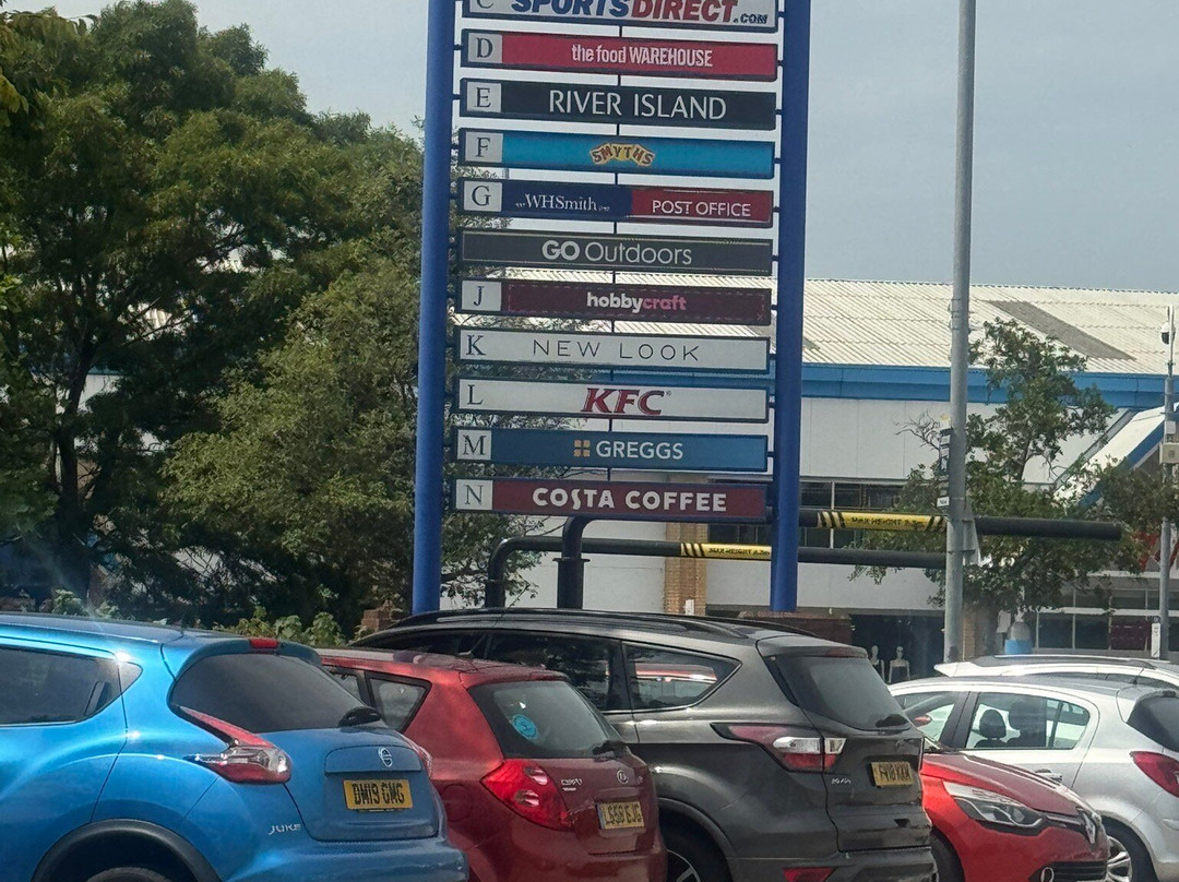 Ventura Retail Park-塔姆沃思必去景点