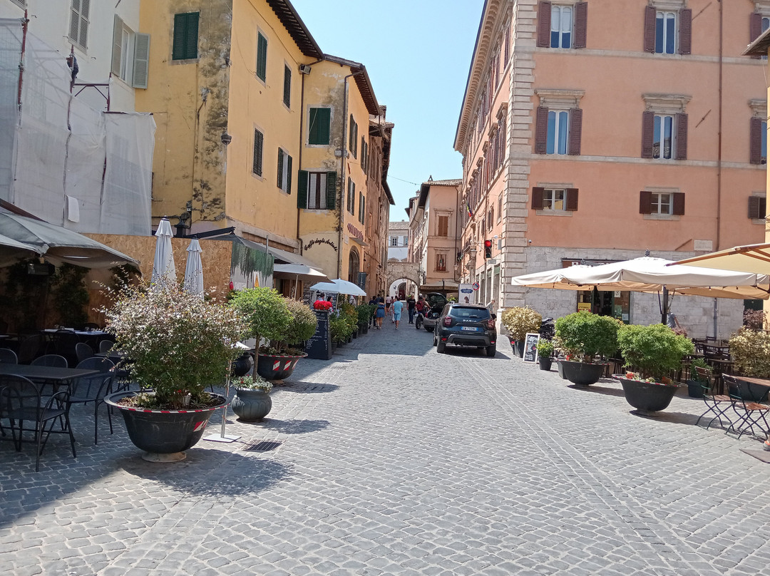 Piazza del Mercato-斯波莱托必去景点