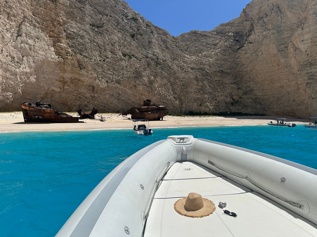 Serene Private Cruises-Tragaki必去景点