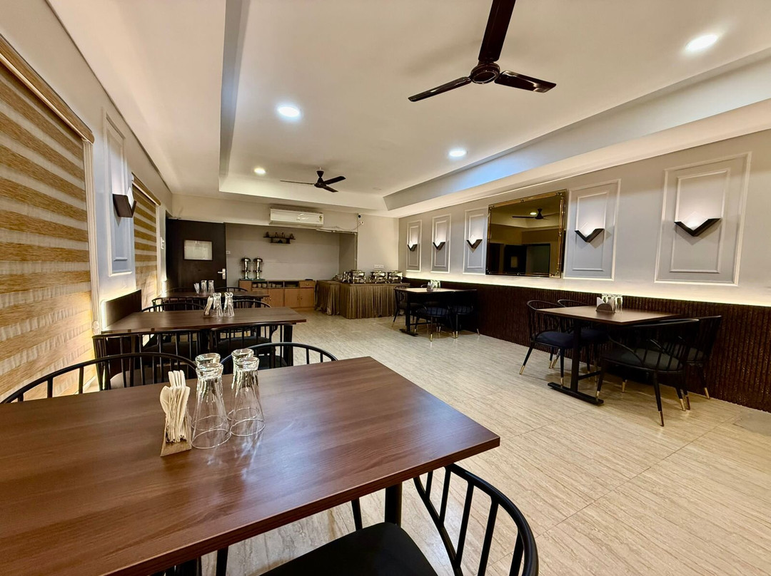 Hotel Deendayal Korba