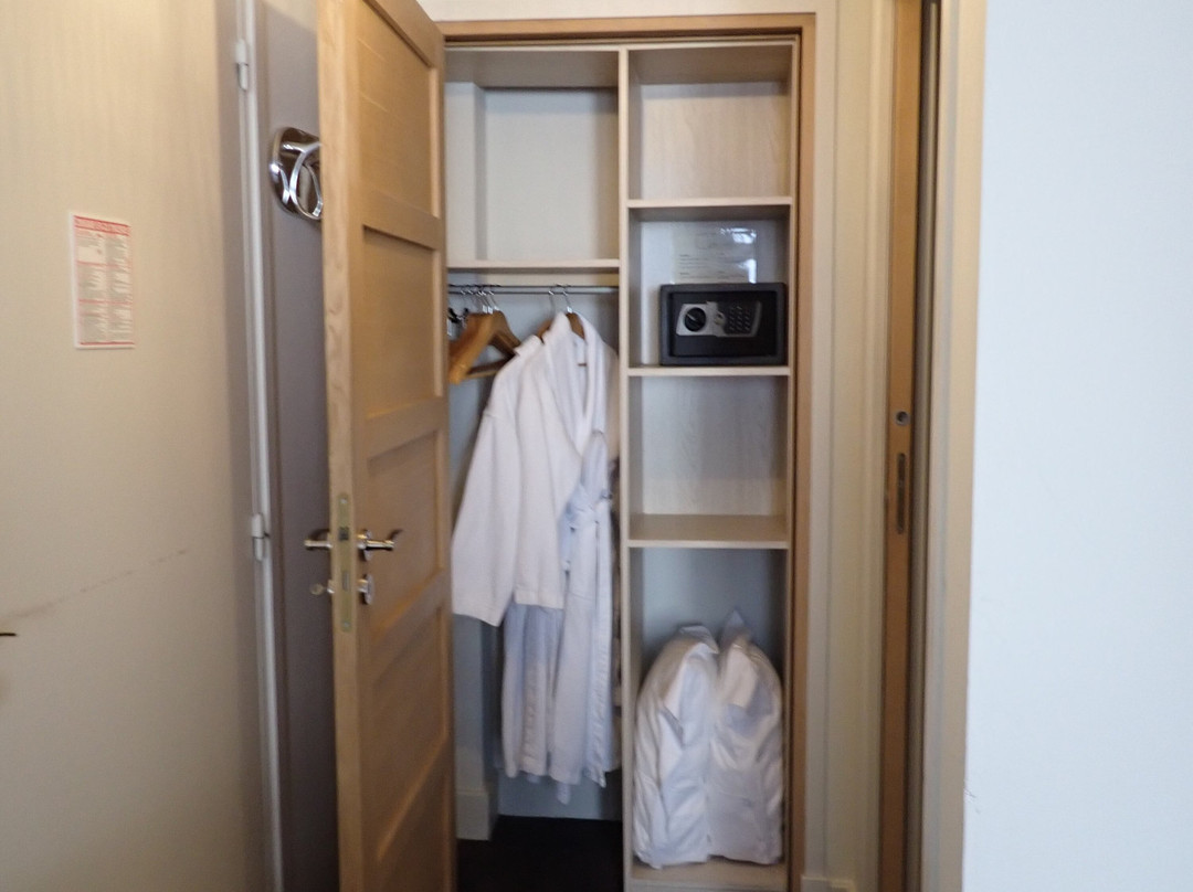 Hotel Le Chantilly主图