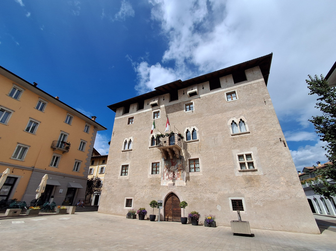 Palazzo Assessorile di Cles-Cles必去景点