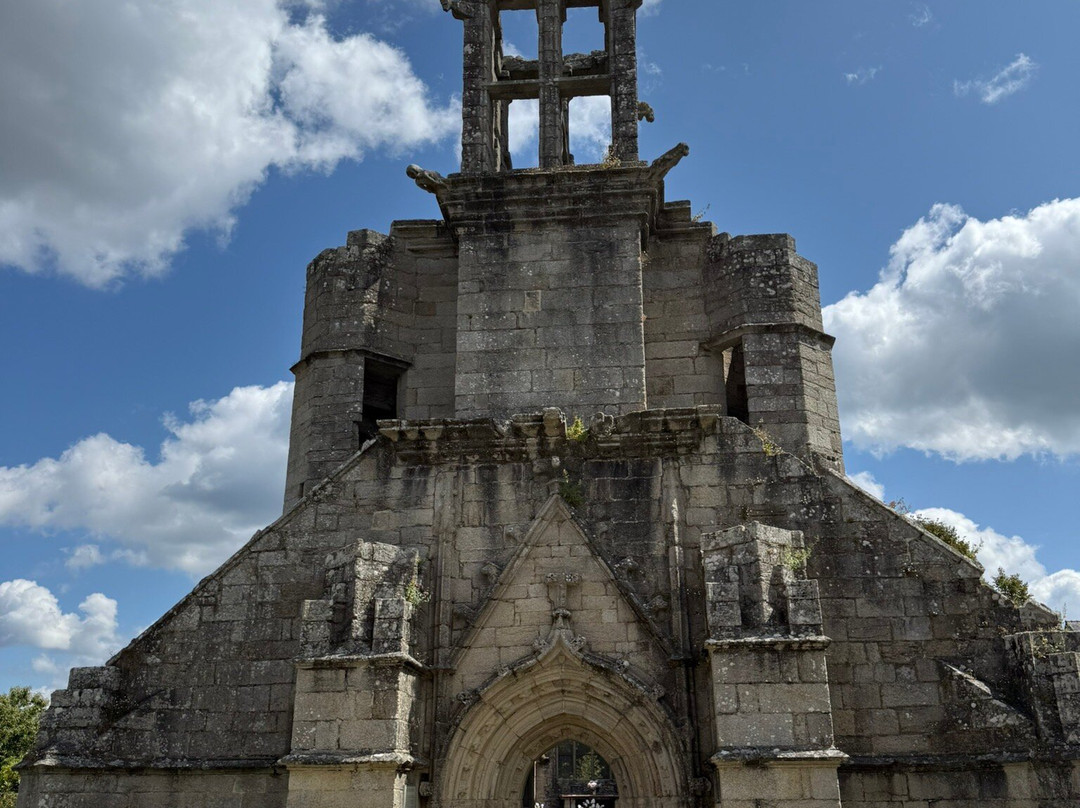 Notre Dame de Lambour-Pont-l'Abbe必去景点