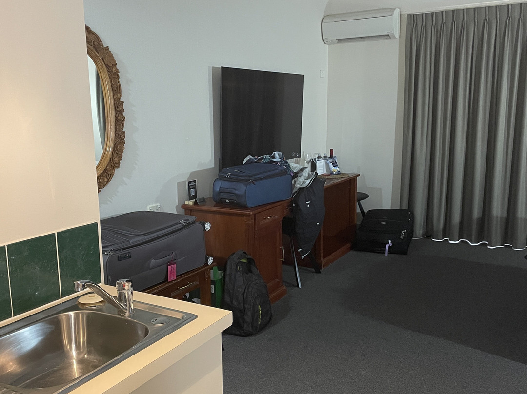 山王马拉克达珀斯机场酒店主图