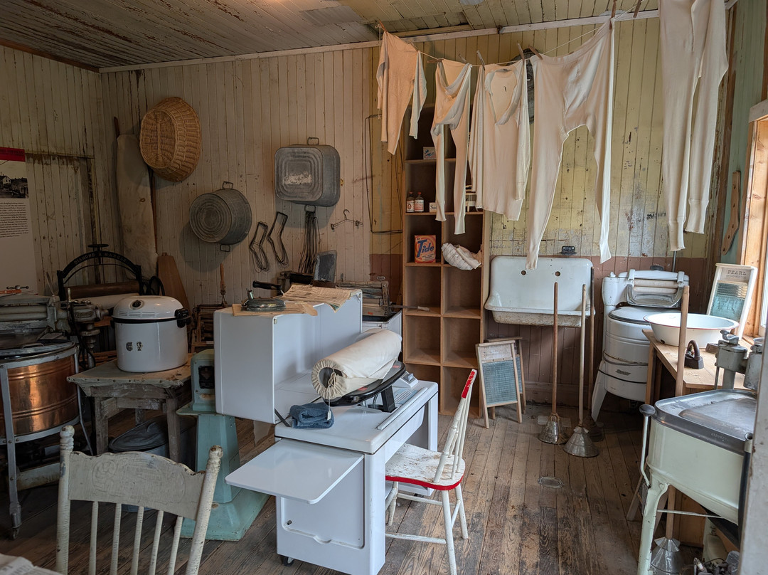 Kootenai Brown Pioneer Village-平雀溪镇必去景点